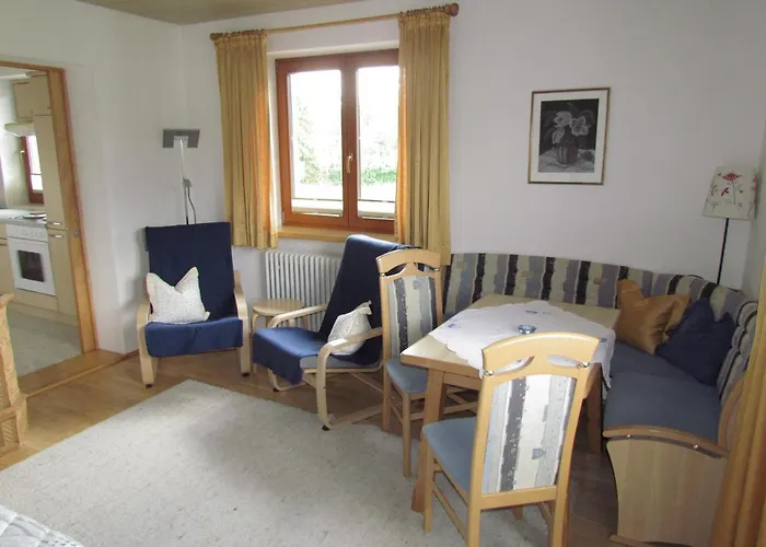 Ferienwohnungen - Haus Zierl